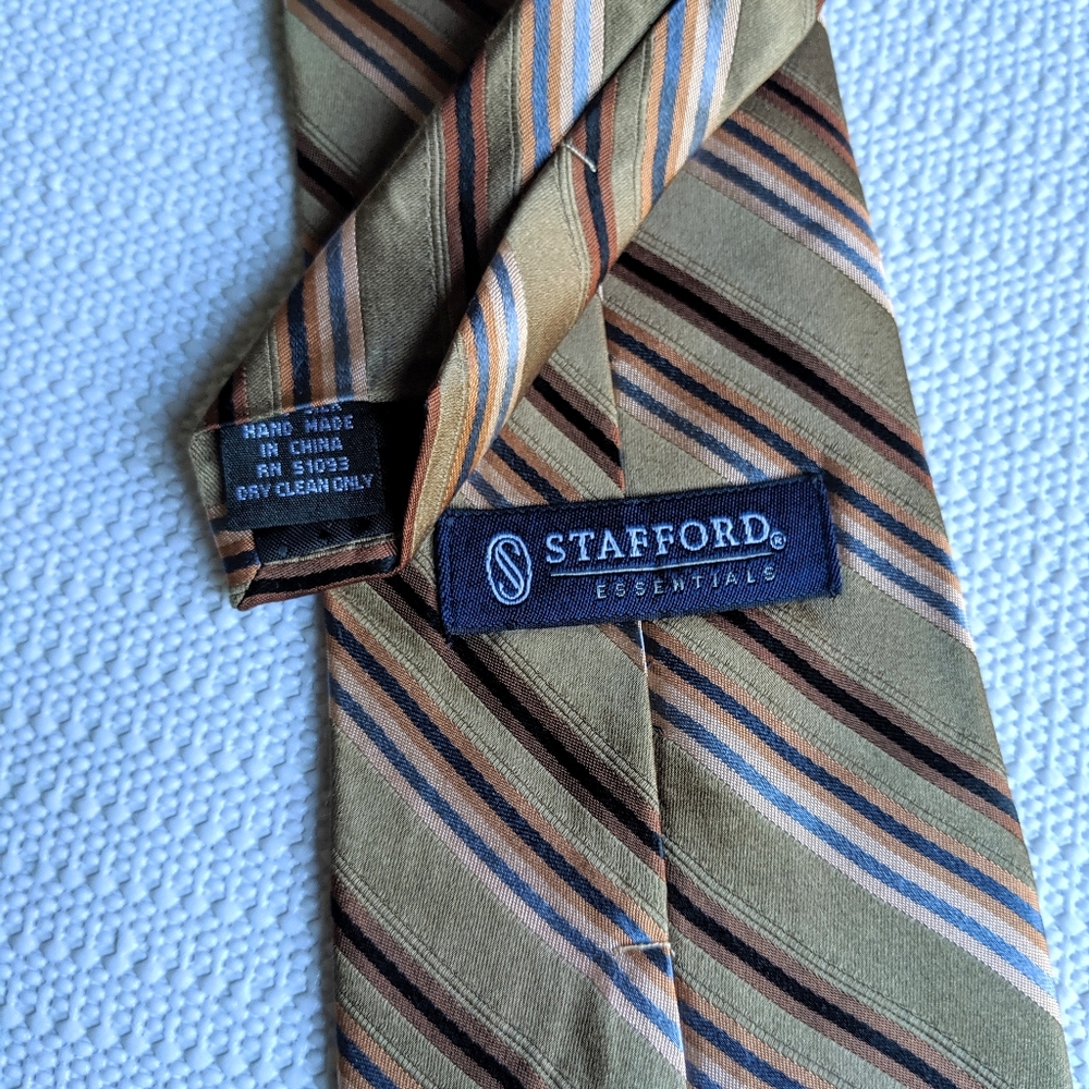 STAFFORD 100% Silk Tie - Picture 3 of 3